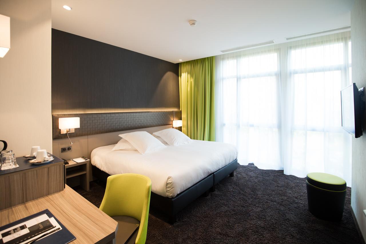 Les Jardins Du Mess Hotell Verdun-sur-Meuse Exteriör bild